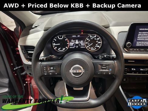 Used 2024 Nissan Rogue SV image 14