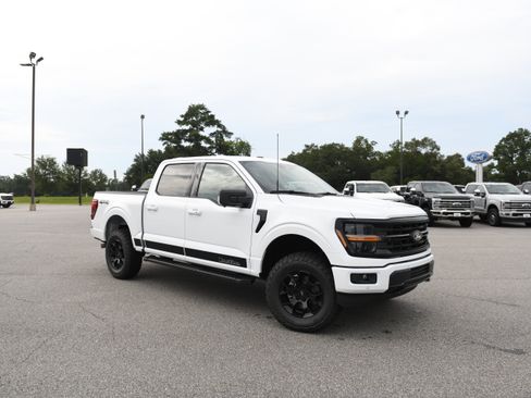 New 2026 Ford F150 XLT w/ Equipment Group 302A MID AWD/4WD image 2