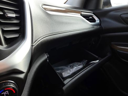 Used 2019 GMC Acadia SLE w/ Driver Alert Package I image 11