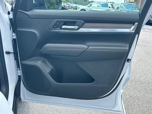 New 2026 GMC Terrain Denali w/ LPO, Floor Liner Package AWD/4WD image 15