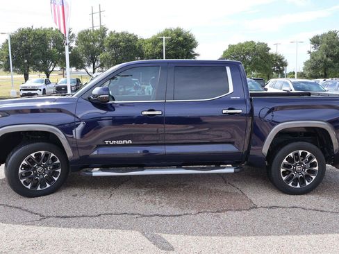 Used 2023 Toyota Tundra Limited AWD/4WD image 5