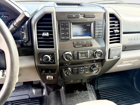 Used 2017 Ford F250 XL image 9