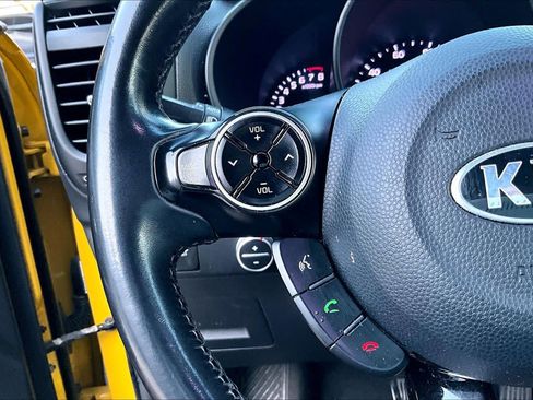 Used 2014 Kia Soul ! w/ Sun & Sound Package FWD image 23