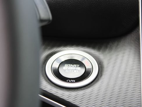 New 2025 Jeep Grand Cherokee Altitude RWD image 13