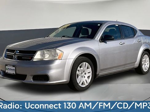 Used 2014 Dodge Avenger SE image 3