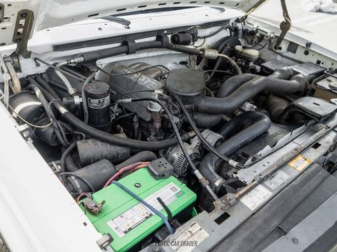 Used 1992 Ford Bronco Custom AWD/4WD image 22