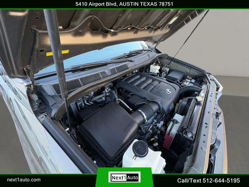 Used 2011 Toyota Sequoia Platinum image 46