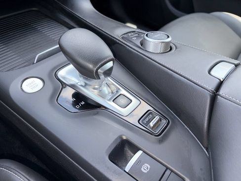 Used 2021 INFINITI QX50 Luxe FWD image 7