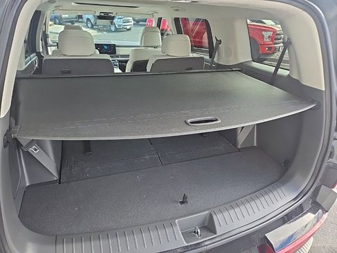 Used 2025 Hyundai Santa Fe Calligraphy image 34