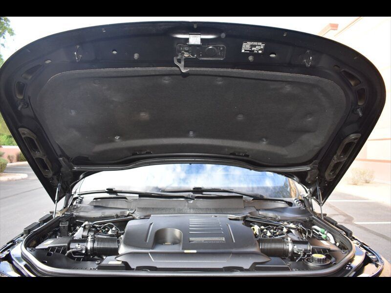 Used 2020 Land Rover Range Rover HSE AWD/4WD image 42