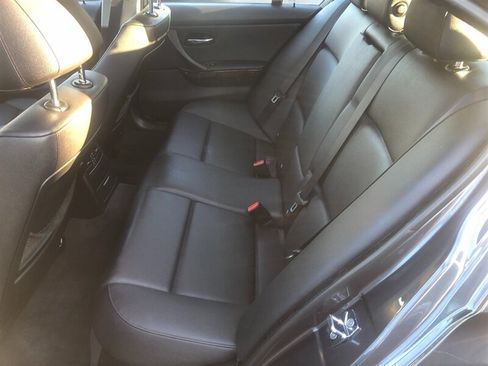 Used 2008 BMW 328i Sedan RWD image 10