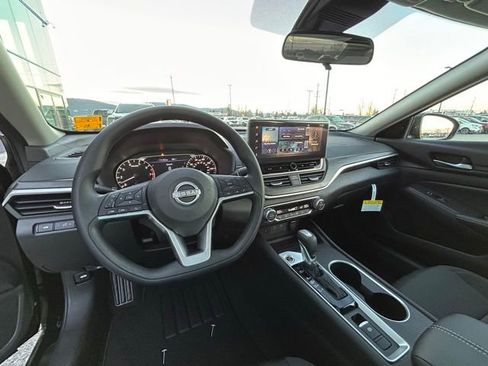 New 2025 Nissan Altima 2.5 SV w/ SV Special Edition Package image 18