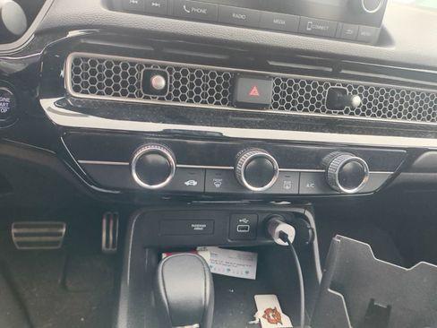 Used 2024 Honda Civic Sport image 11