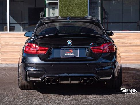 Used 2018 BMW M4 Coupe image 7