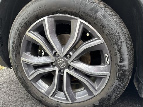 Used 2022 Honda CR-V Touring image 9