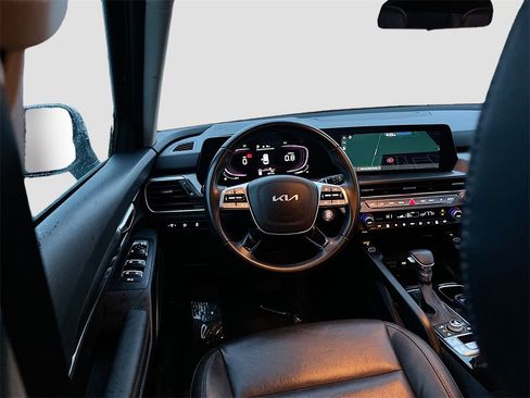 Used 2023 Kia Telluride S image 23