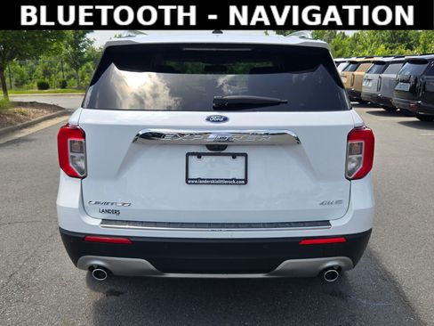 Used 2023 Ford Explorer Limited AWD/4WD image 6
