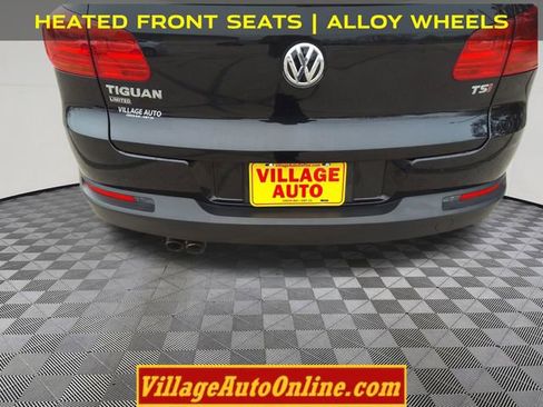 Used 2017 Volkswagen Tiguan S image 12