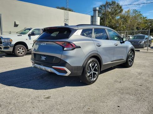 Used 2025 Kia Sportage EX w/ Premium Package image 6