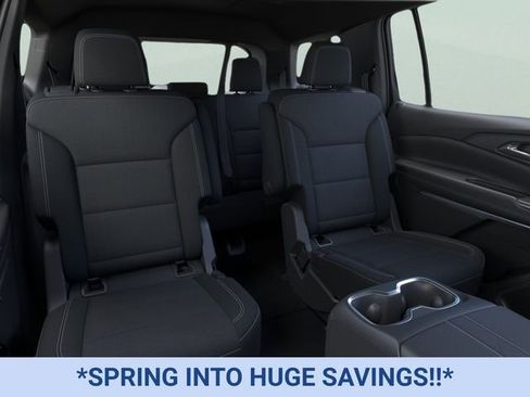 New 2026 Chevrolet Traverse LT image 17