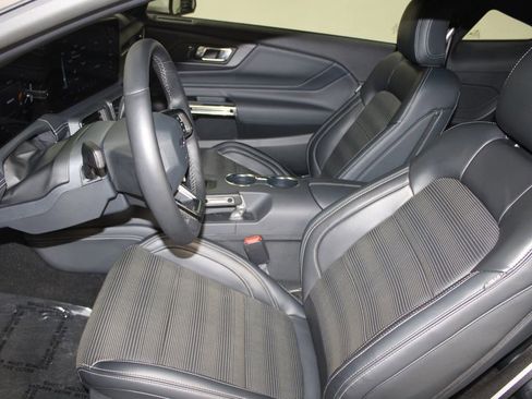 Used 2024 Ford Mustang GT Premium w/ GT Performance Package image 19