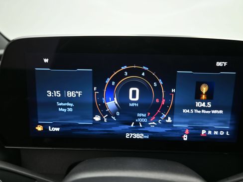 Used 2025 Chevrolet Traverse LT FWD image 15