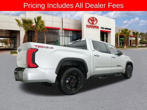 New 2025 Toyota Tundra Limited AWD/4WD image 27