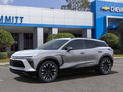 New 2025 Chevrolet Blazer EV RS image 2