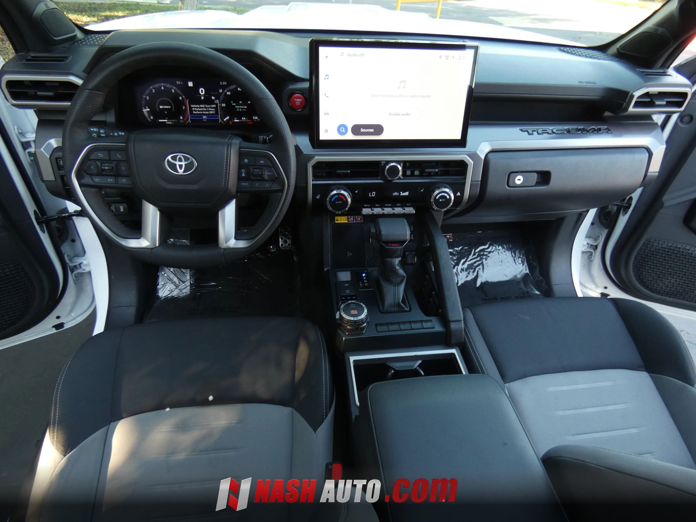 Used 2026 Toyota Tacoma TRD Sport w/ TRD Sport Upgrade Package AWD/4WD image 23