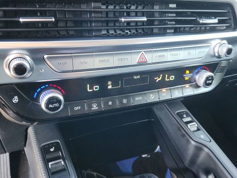 Used 2022 Kia Telluride EX w/ Towing Package image 26