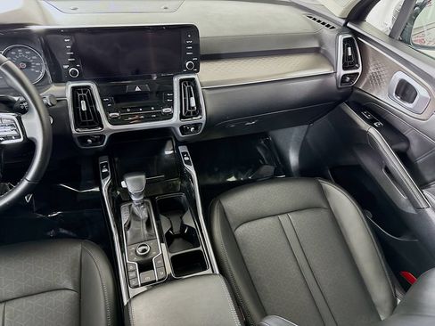 Used 2022 Kia Sorento SX AWD/4WD image 28