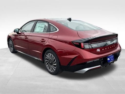 New 2026 Hyundai Sonata Limited image 3