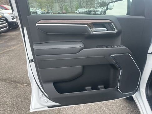 New 2026 Chevrolet Silverado 1500 LT image 11