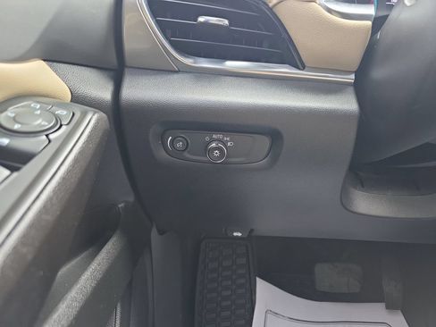 Used 2024 Chevrolet Traverse LS w/ Safety Package AWD/4WD image 16