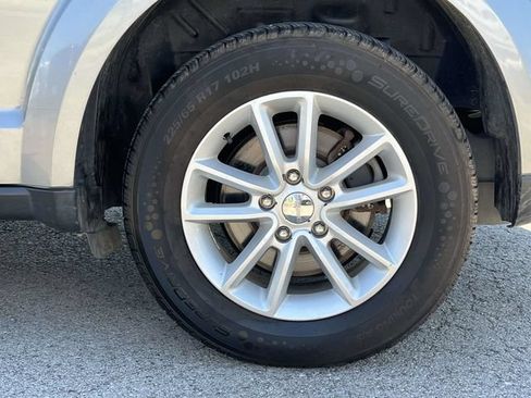 Used 2017 Dodge Journey SXT FWD image 11
