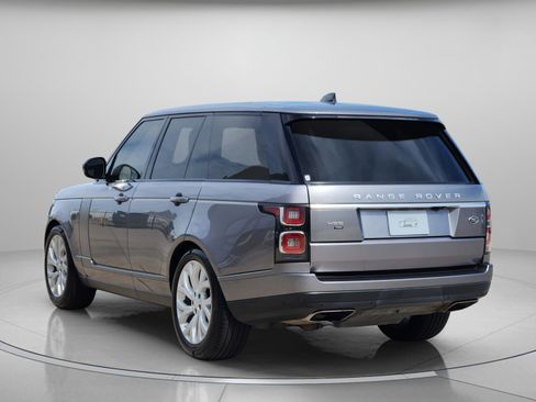 Used 2020 Land Rover Range Rover HSE image 3