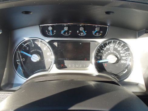 Used 2014 Ford F150 Platinum image 21