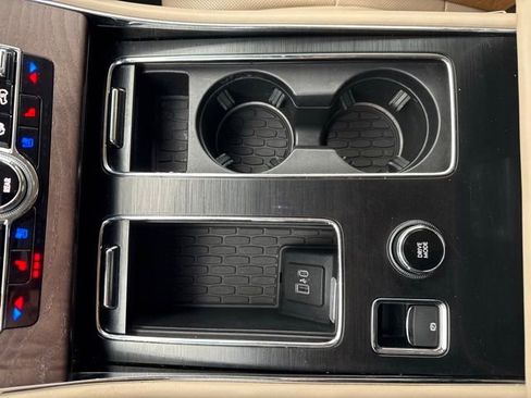 Used 2020 Lincoln Aviator Reserve w/ Equipment Group 202A image 32