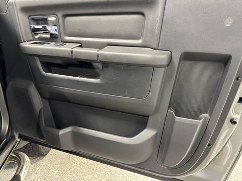 Used 2012 RAM 2500 ST w/ PWR & Remote Entry Group AWD/4WD image 7