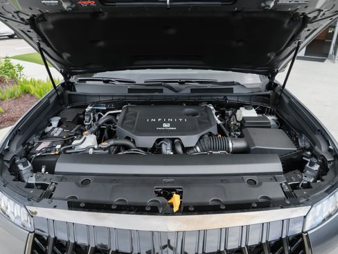 New 2026 INFINITI QX80 4WD w/ Sport Exterior Package image 36