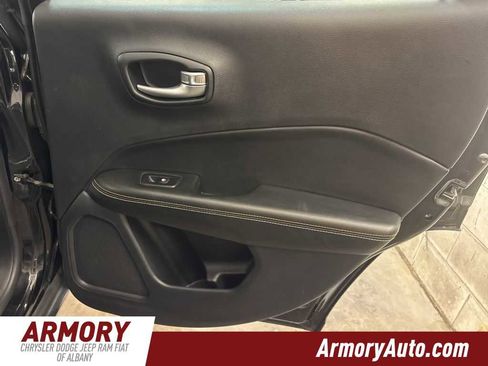 Used 2021 Jeep Compass Latitude image 29