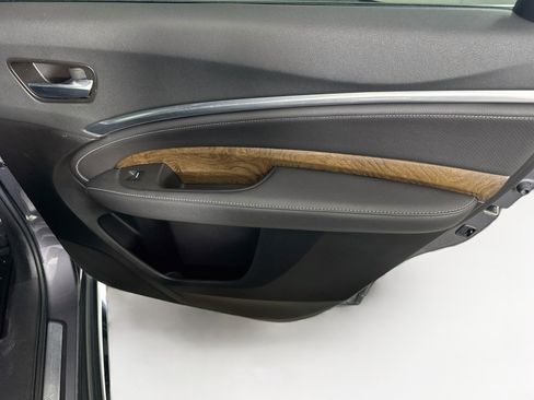 Used 2019 Acura MDX FWD w/ Technology Package image 31