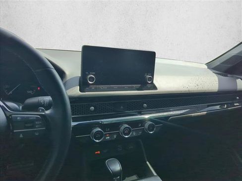 Used 2024 Honda Civic Sport image 9