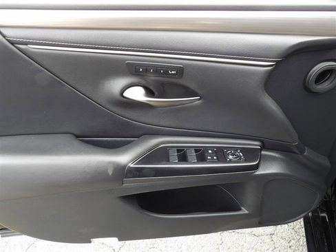 Used 2020 Lexus ES 350 F Sport image 10