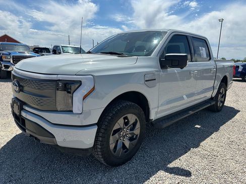 Used 2023 Ford F150 Lightning XLT w/ Equipment Group 312A High AWD/4WD image 5