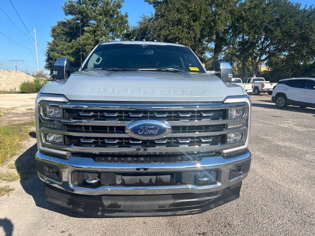 Used 2024 Ford F250 Lariat w/ Chrome Package AWD/4WD image 3