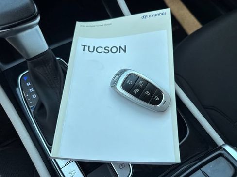 Used 2024 Hyundai Tucson SEL AWD/4WD image 38