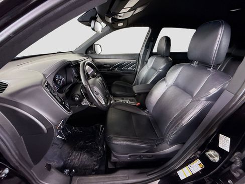 Used 2022 Mitsubishi Outlander SEL image 22