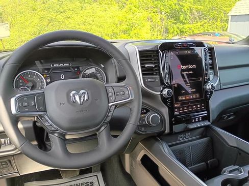 New 2026 RAM 1500 Big Horn AWD/4WD image 10