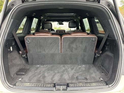 Used 2015 Mercedes-Benz GL 550 4MATIC image 11